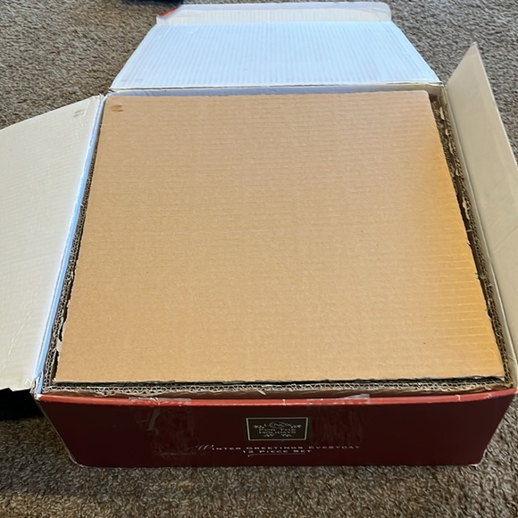 LENOX NEW IN BOX -Vintage Home for the Holidays Winter Greetings 12 piece set - Picture 7 of 10